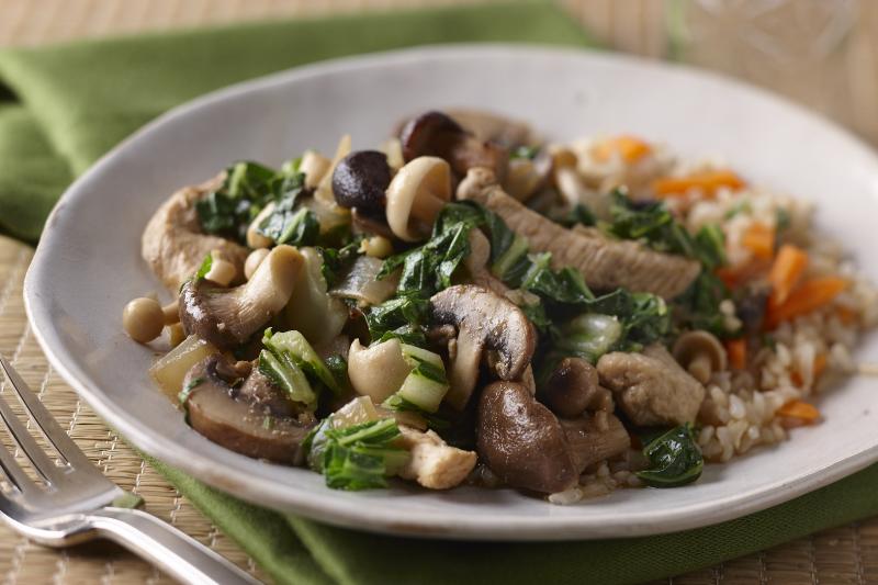 Ginger Chicken Recipe with Bok Choy and Mushrooms Mazola®